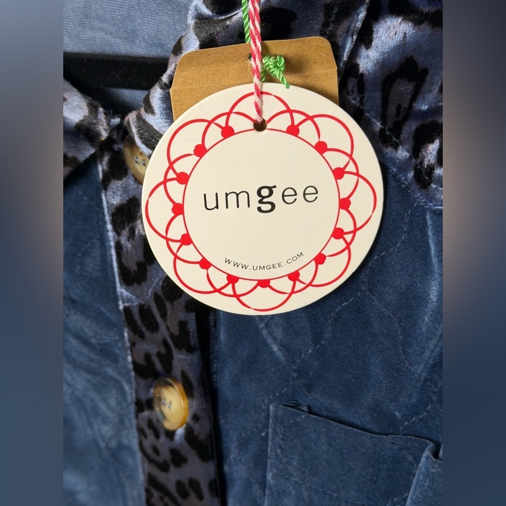 Umgee NWT Blue Leopard Quilted Velvet Shacket L Boho Mob Wife Whimsigoth Luxe - Picture 7 of 9